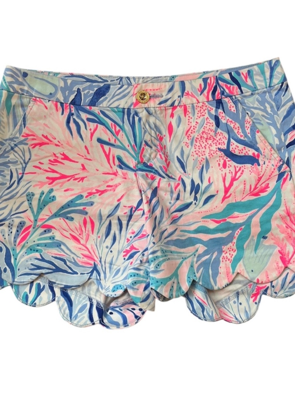 Women’s size 4 Lily Pulitzer scalloped hem shorts in Kaleidoscope Coral